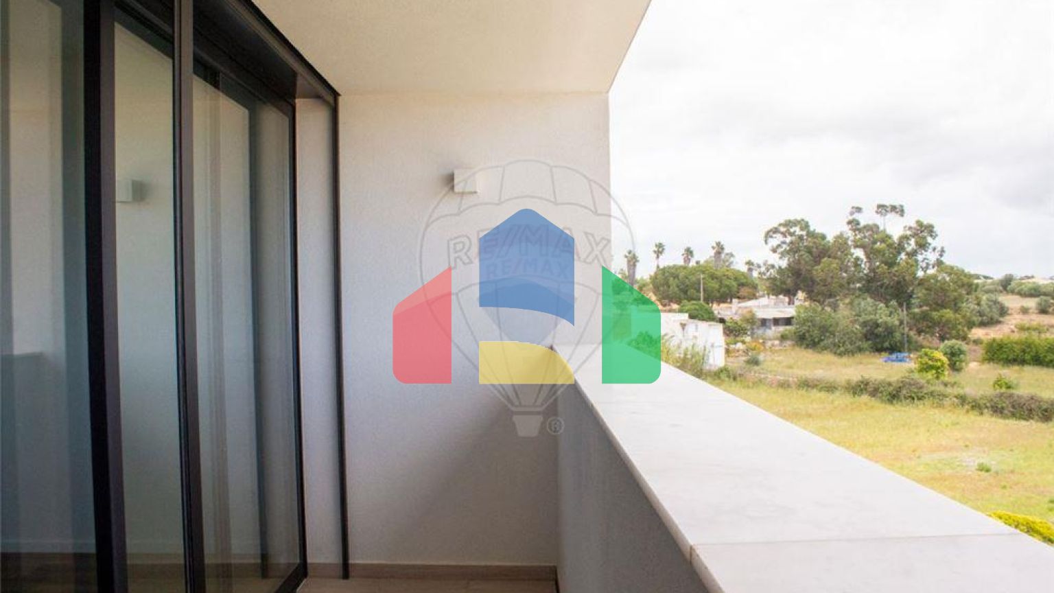 Residential - Condo/Apartment - T2 - Olhão, Olhão - PT