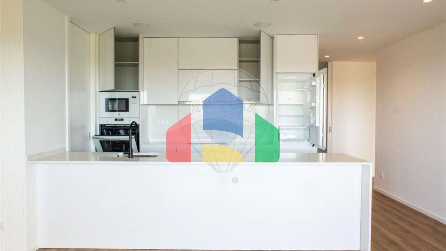 Residential - Condo/Apartment - T2 - Olhão, Olhão - PT