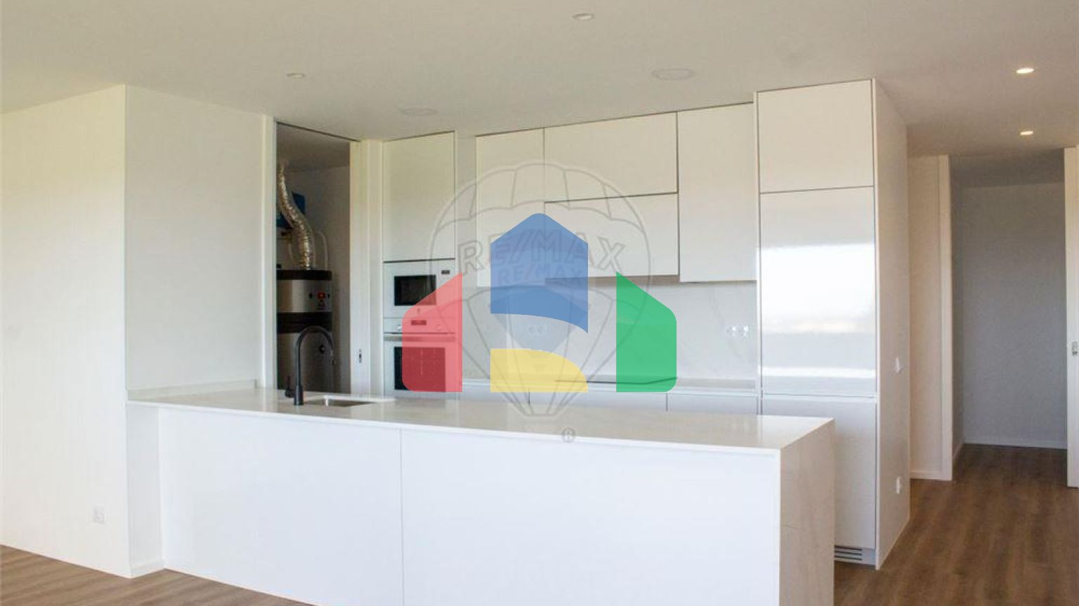 Residential - Condo/Apartment - T2 - Olhão, Olhão - PT