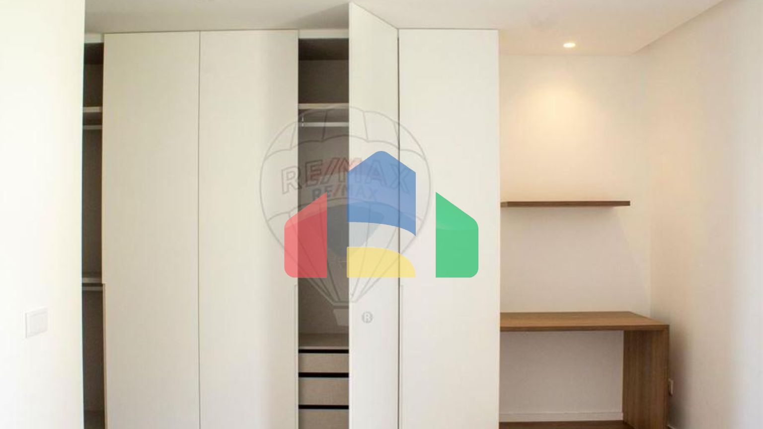 Residential - Condo/Apartment - T2 - Olhão, Olhão - PT