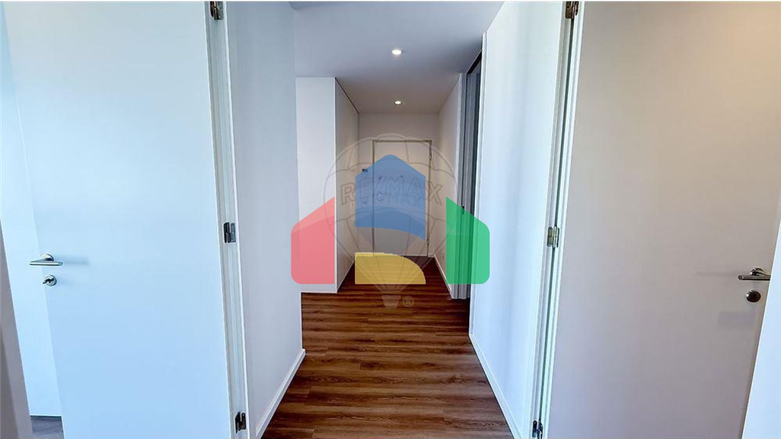 Residential - Condo/Apartment - T2 - Olhão, Olhão - PT