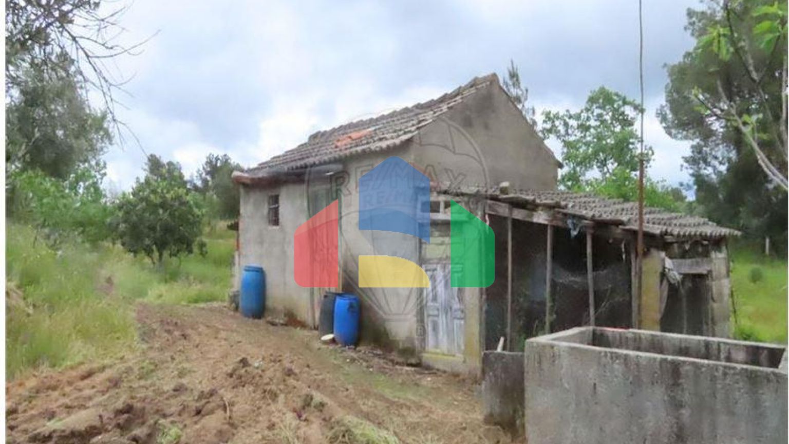 Residential - Farm - Orca, Fundao - PT