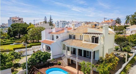 Residential - Single Family Home - T4 - Portimao, Portimao - PT