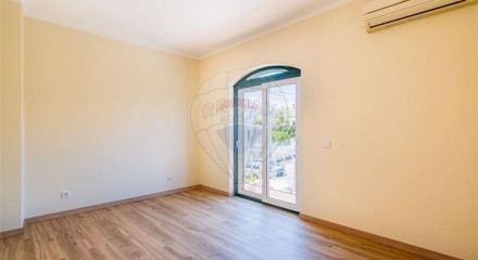 Residential - Single Family Home - T4 - Portimao, Portimao - PT