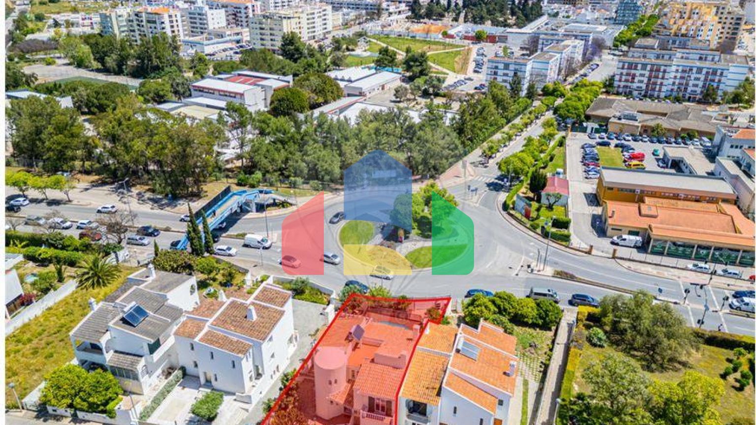 Residential - Single Family Home - T4 - Portimao, Portimao - PT