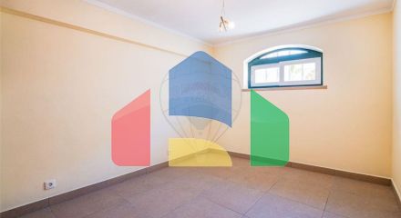 Residential - Single Family Home - T4 - Portimao, Portimao - PT