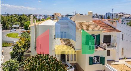 Residential - Single Family Home - T4 - Portimao, Portimao - PT