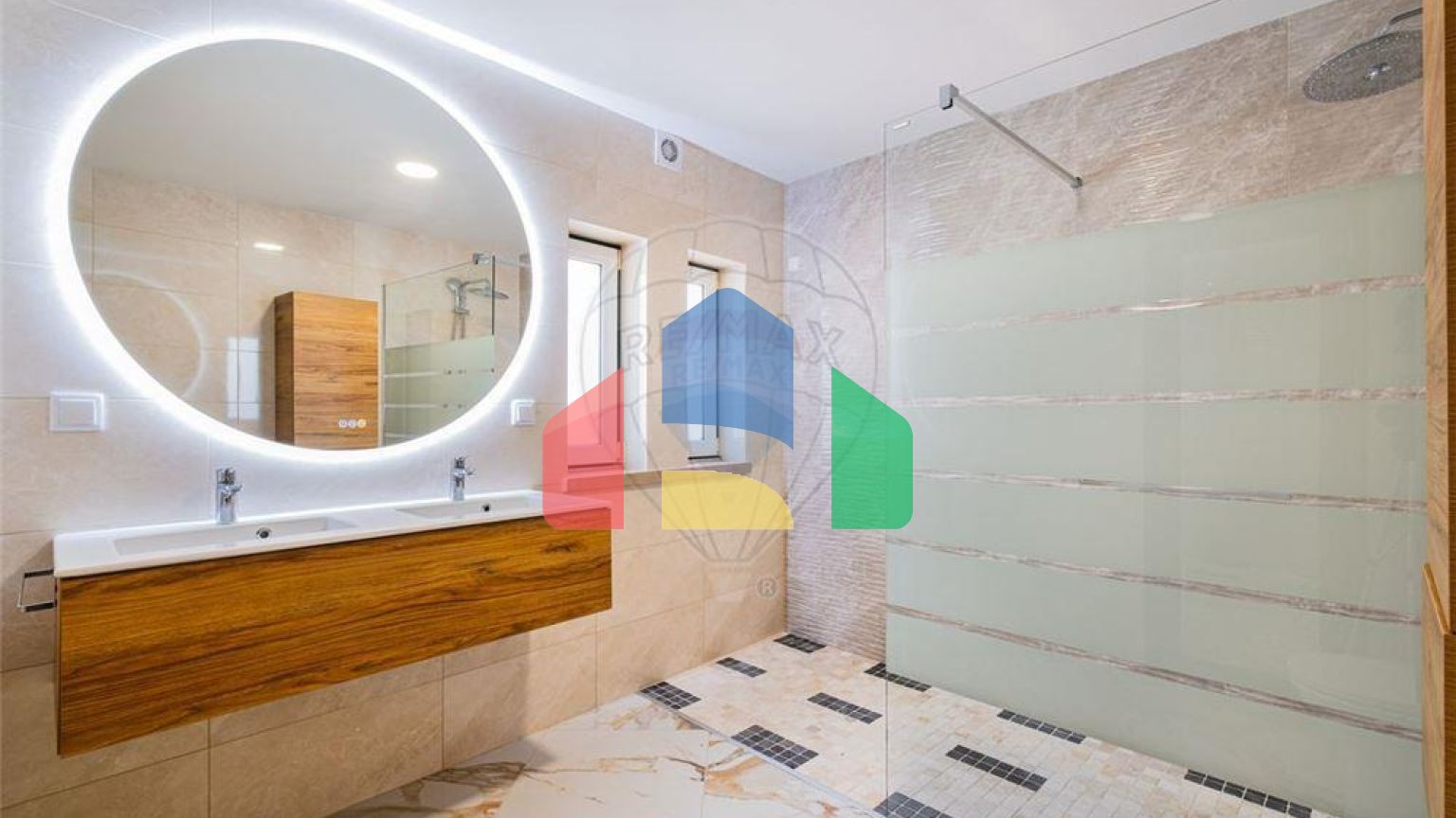 Residential - Single Family Home - T4 - Portimao, Portimao - PT