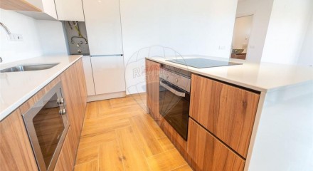 Residential - Condo/Apartment - T2 - Portimao, Portimao - PT