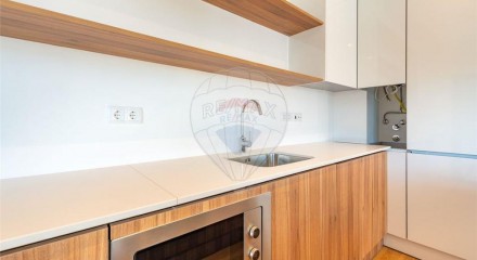 Residential - Condo/Apartment - T2 - Portimao, Portimao - PT