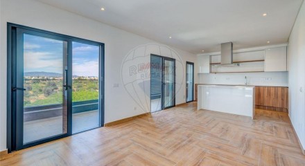 Residential - Condo/Apartment - T2 - Portimao, Portimao - PT
