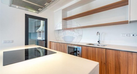 Residential - Condo/Apartment - T2 - Portimao, Portimao - PT