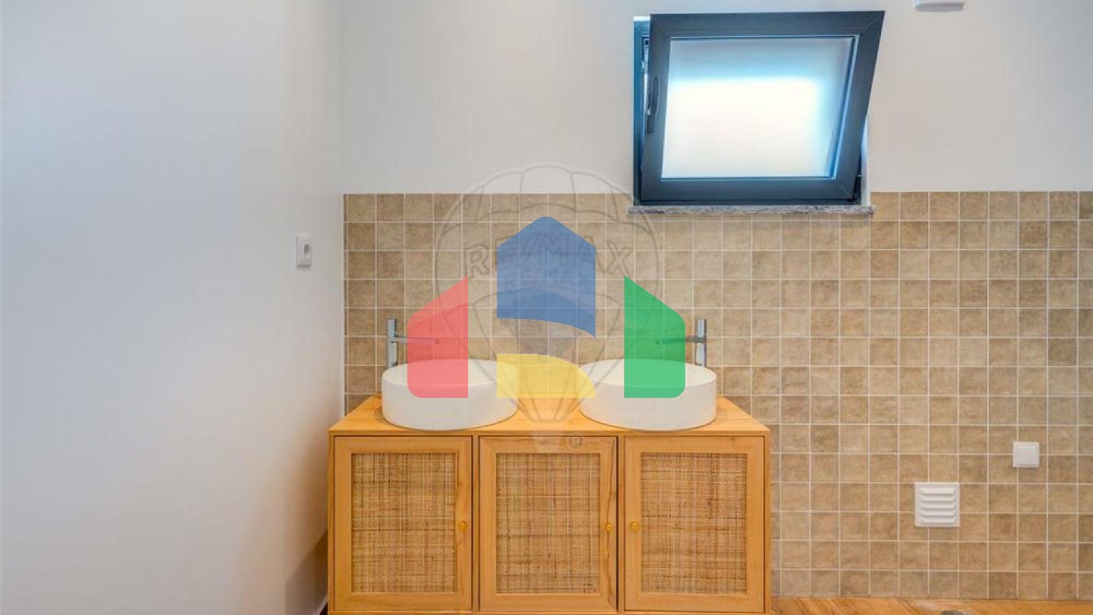 Residential - Condo/Apartment - T2 - Portimao, Portimao - PT