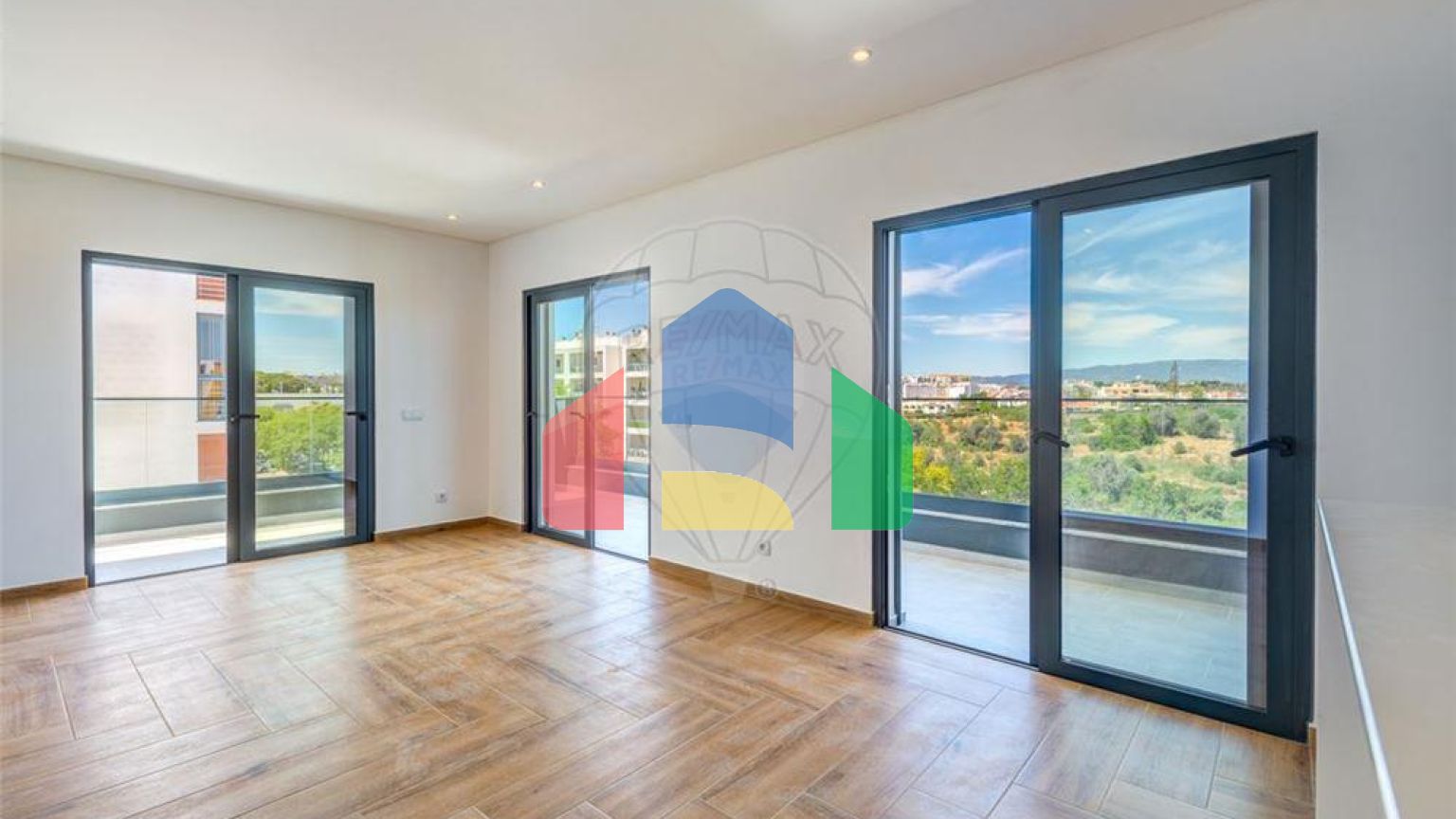 Residential - Condo/Apartment - T2 - Portimao, Portimao - PT