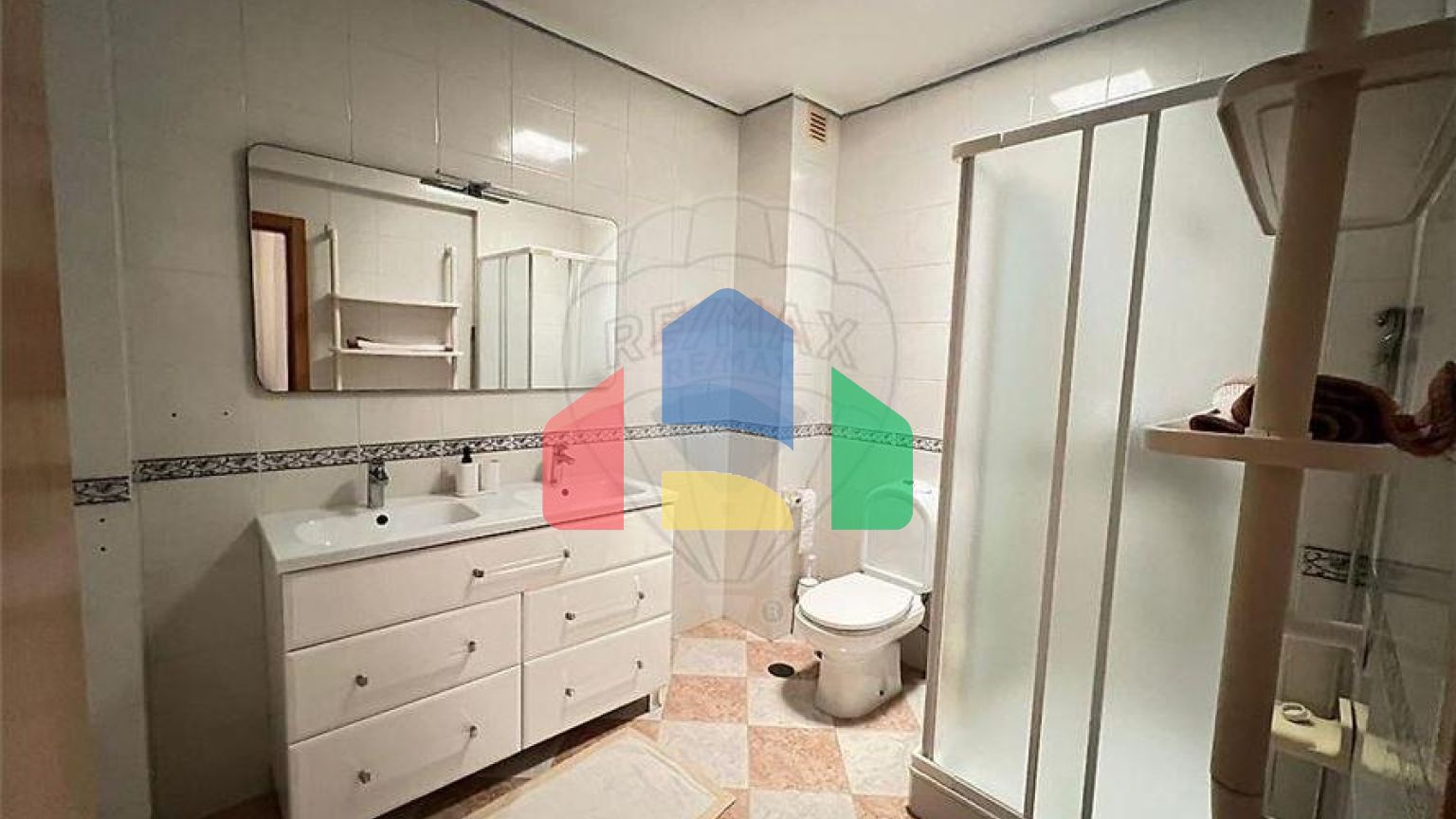 Residential - Condo/Apartment - T4 - Quarteira, Loule - PT