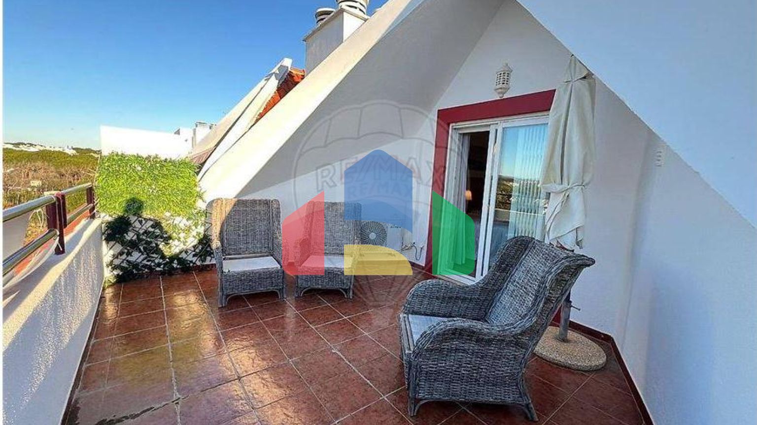 Residential - Condo/Apartment - T2 - Quarteira, Loule - PT