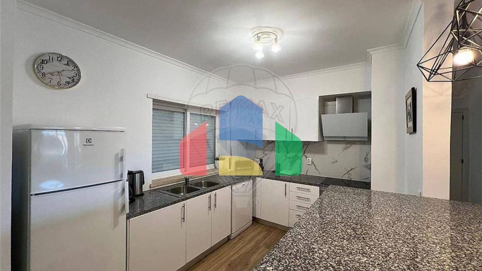 Residential - Condo/Apartment - T2 - Quarteira, Loule - PT