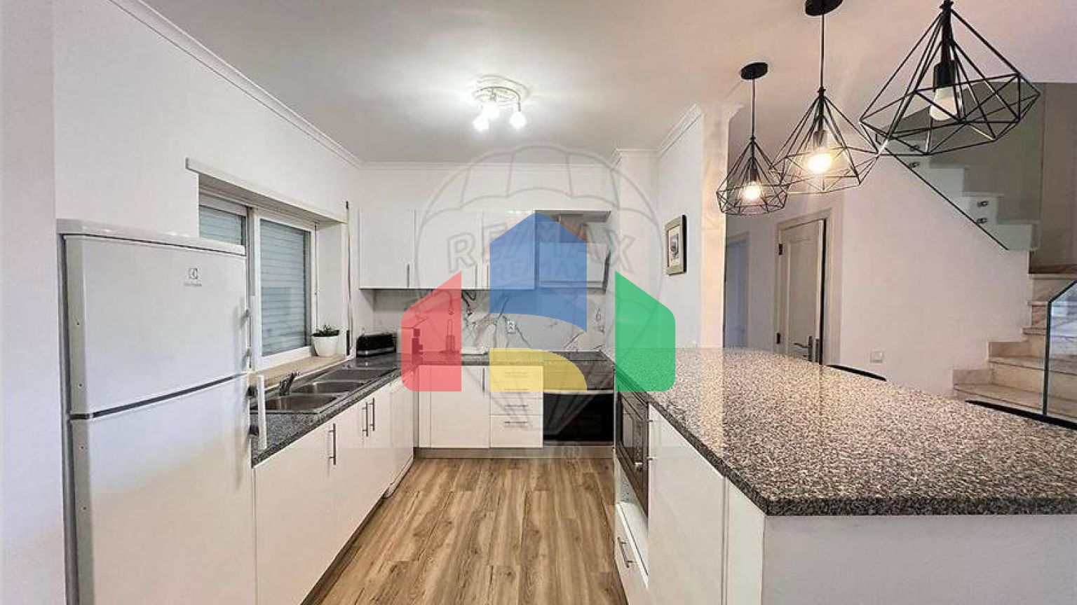 Residential - Condo/Apartment - T2 - Quarteira, Loule - PT