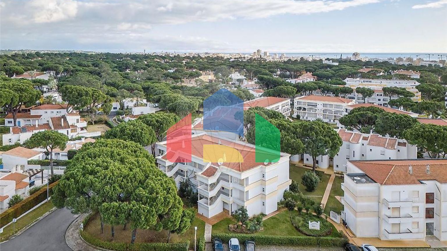 Residential - Condo/Apartment - T2 - Quarteira, Loule - PT