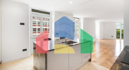 Residential - Condo/Apartment - T4 - Santo Antonio, Lisbon - PT