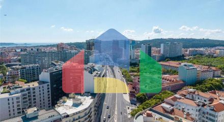 Residential - Condo/Apartment - T4 - Santo Antonio, Lisbon - PT