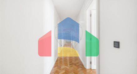 Residential - Condo/Apartment - T4 - Santo Antonio, Lisbon - PT