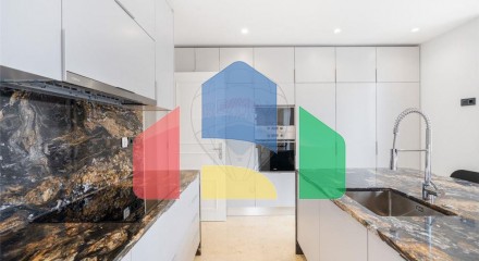 Residential - Condo/Apartment - T4 - Santo Antonio, Lisbon - PT