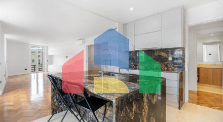 Residential - Condo/Apartment - T4 - Santo Antonio, Lisbon - PT