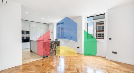 Residential - Condo/Apartment - T4 - Santo Antonio, Lisbon - PT