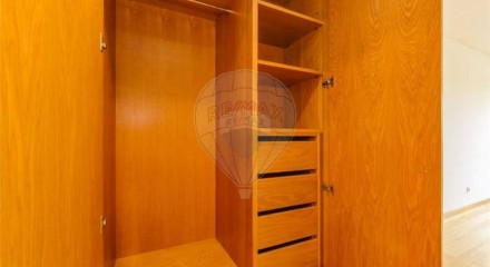 Residential - Condo/Apartment - T1 - Santo Antonio, Lisbon - PT