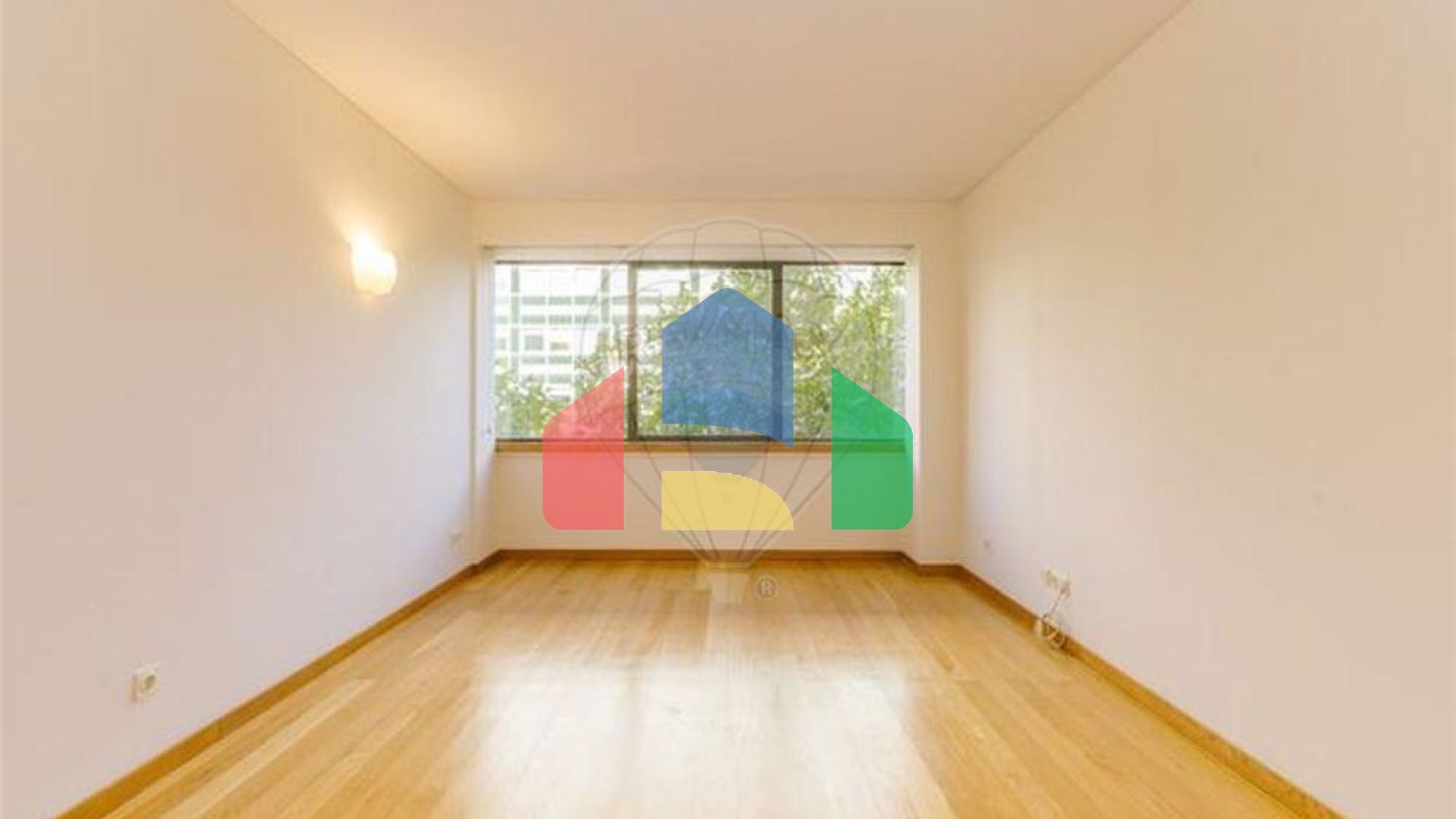 Residential - Condo/Apartment - T1 - Santo Antonio, Lisbon - PT