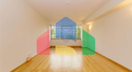 Residential - Condo/Apartment - T1 - Santo Antonio, Lisbon - PT