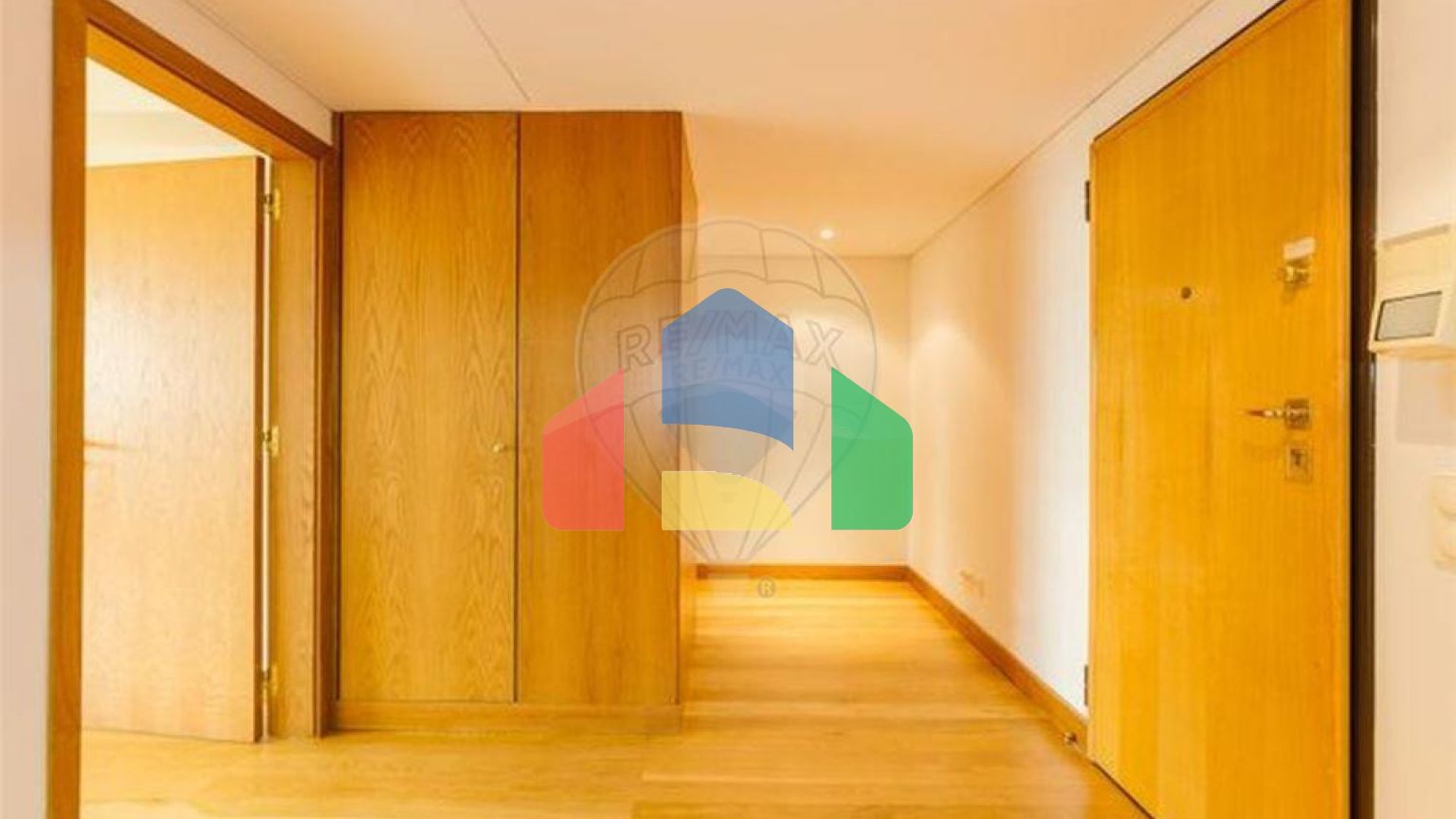 Residential - Condo/Apartment - T1 - Santo Antonio, Lisbon - PT