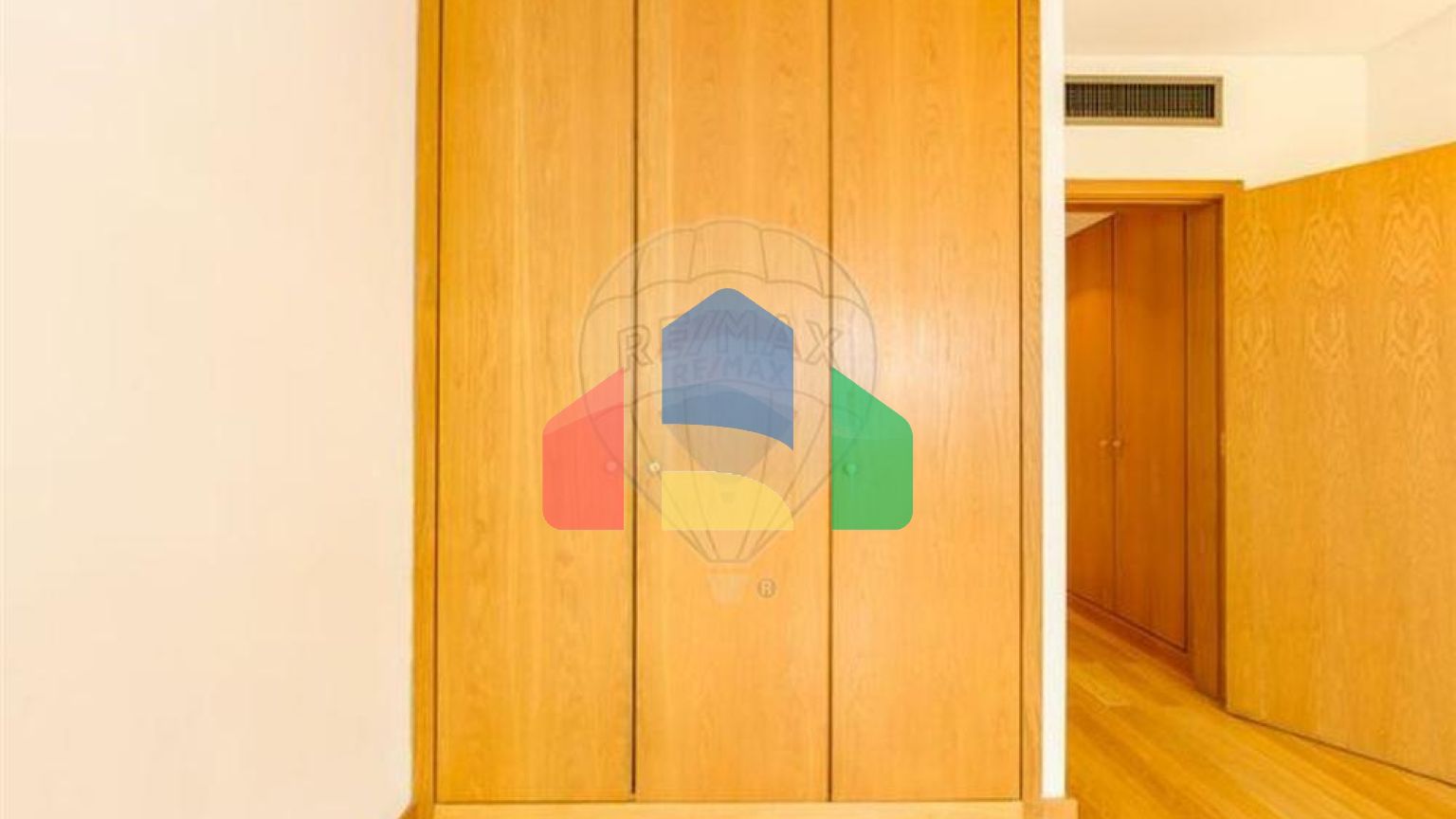 Residential - Condo/Apartment - T1 - Santo Antonio, Lisbon - PT