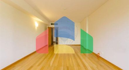 Residential - Condo/Apartment - T1 - Santo Antonio, Lisbon - PT