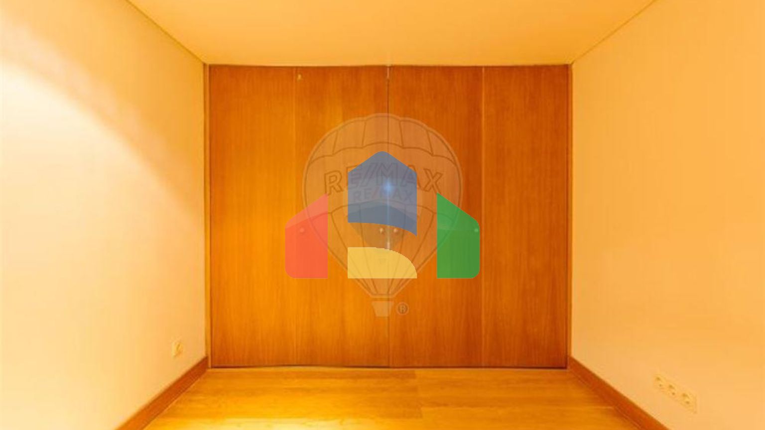 Residential - Condo/Apartment - T1 - Santo Antonio, Lisbon - PT