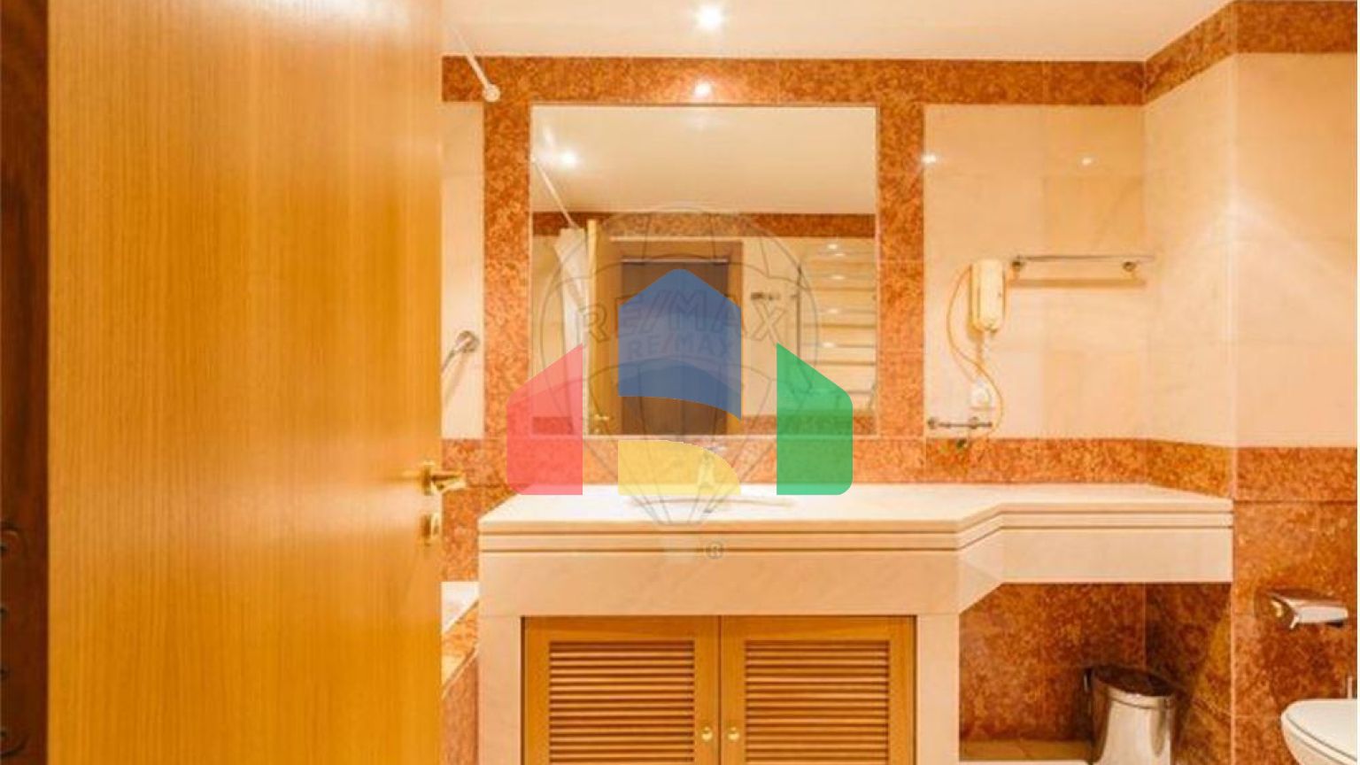 Residential - Condo/Apartment - T1 - Santo Antonio, Lisbon - PT