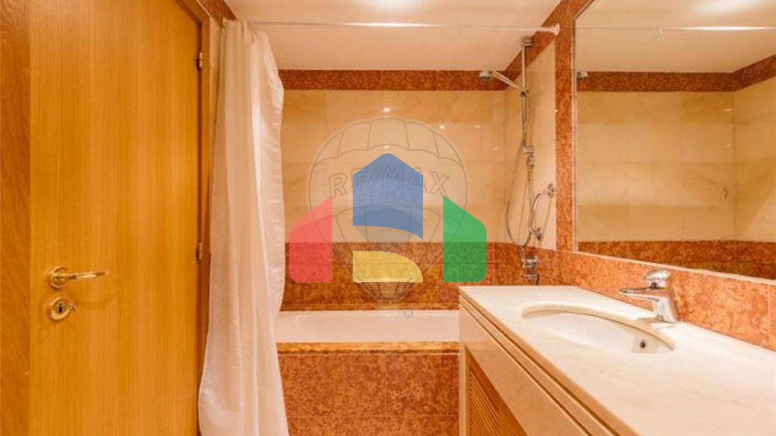 Residential - Condo/Apartment - T1 - Santo Antonio, Lisbon - PT