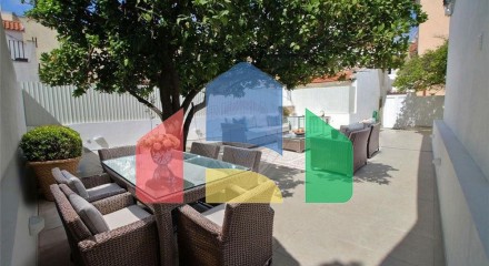 Residential - Condo/Apartment - T2 - Sao Vicente, Lisbon - PT