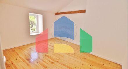 Residential - Condo/Apartment - T2 - Sao Vicente, Lisbon - PT