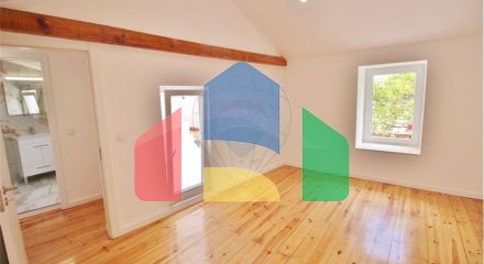 Residential - Condo/Apartment - T2 - Sao Vicente, Lisbon - PT