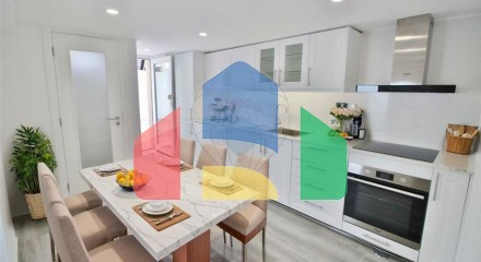 Residential - Condo/Apartment - T2 - Sao Vicente, Lisbon - PT