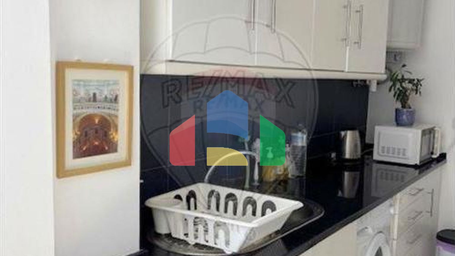 Residential - Condo/Apartment - T1 - Sao Vicente, Lisbon - PT