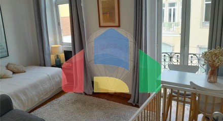 Residential - Condo/Apartment - T1 - Sao Vicente, Lisbon - PT