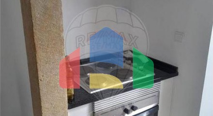 Residential - Condo/Apartment - T1 - Sao Vicente, Lisbon - PT