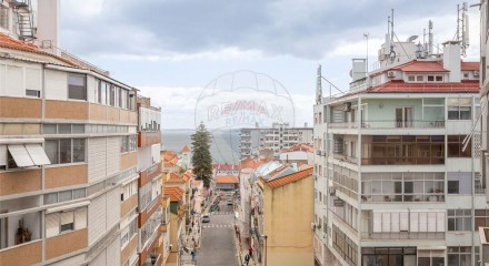Residential - Condo/Apartment - T2 - Sao Vicente, Lisbon - PT