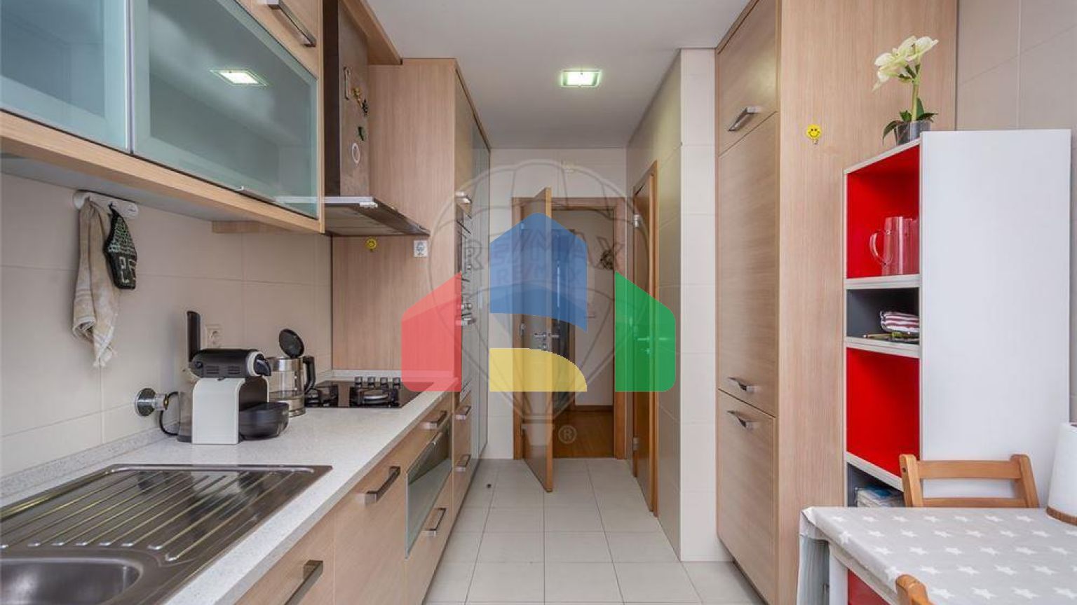 Residential - Condo/Apartment - T2 - Sao Vicente, Lisbon - PT