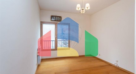 Residential - Condo/Apartment - T2 - Sao Vicente, Lisbon - PT