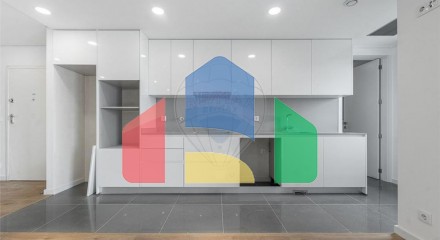 Residential - Condo/Apartment - T2 - Braga (Sao Vicente), Braga - PT