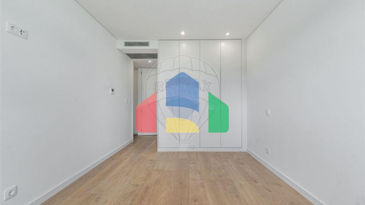 Residential - Condo/Apartment - T2 - Braga (Sao Vicente), Braga - PT